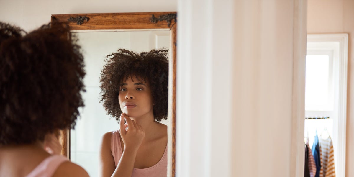 Facial Swelling and Puffiness: Causes and Treatment