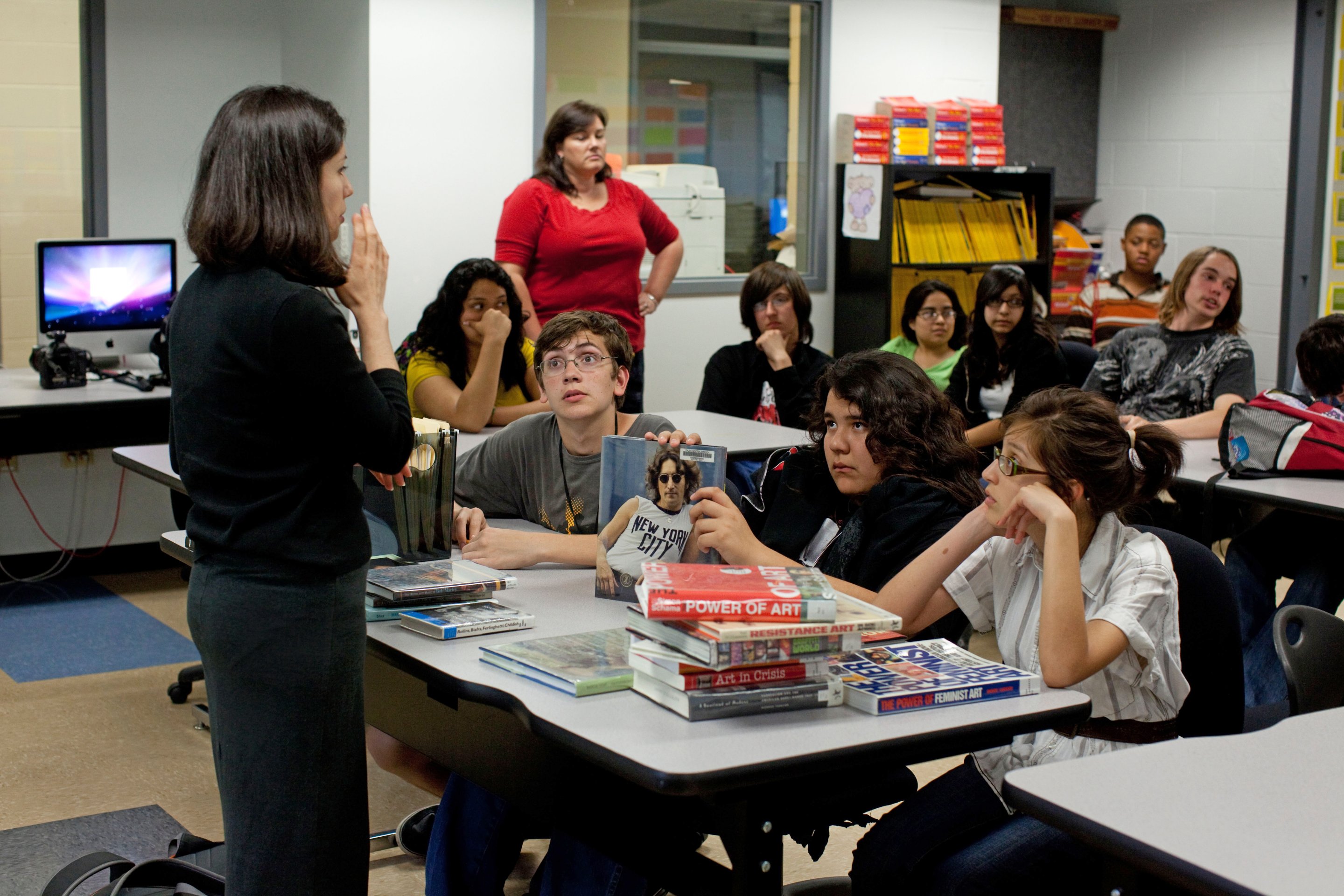 How to Choose a Co-Teaching Model