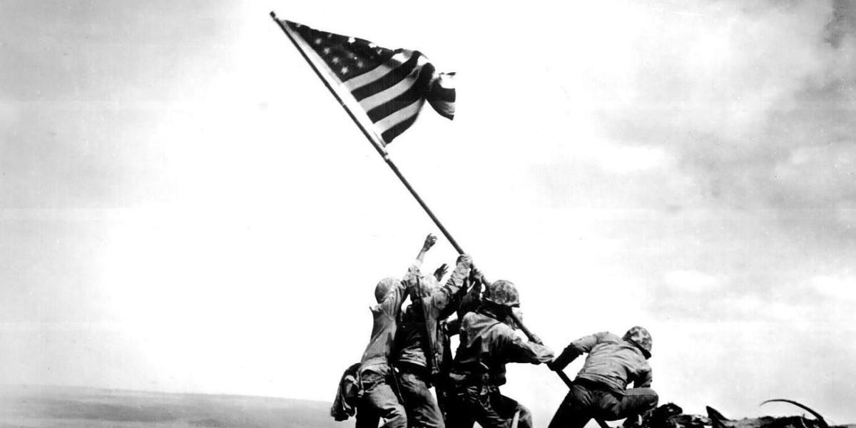 Who Raised the Flag at Iwo Jima? A 70-Year-Old Controversy, Reignited