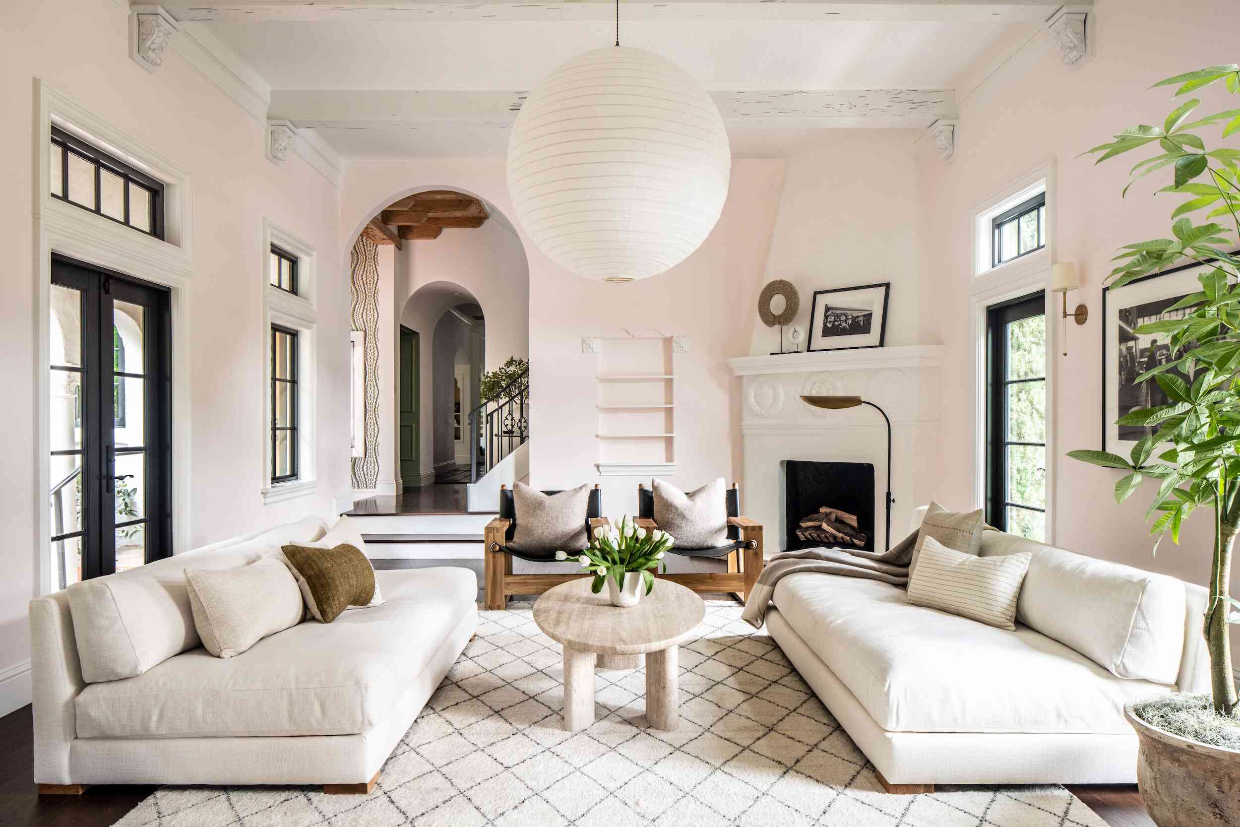 21 Colors That Go With Light Pink for the Perfect Combo