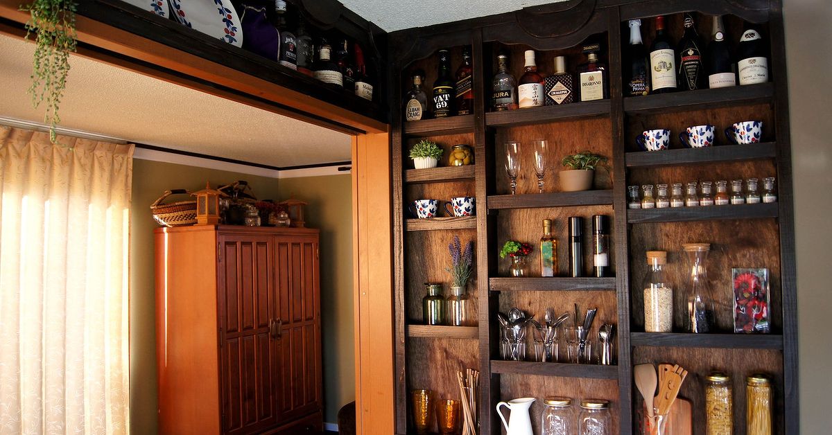 How to DIY Built-in Kitchen Wall Shelves!
